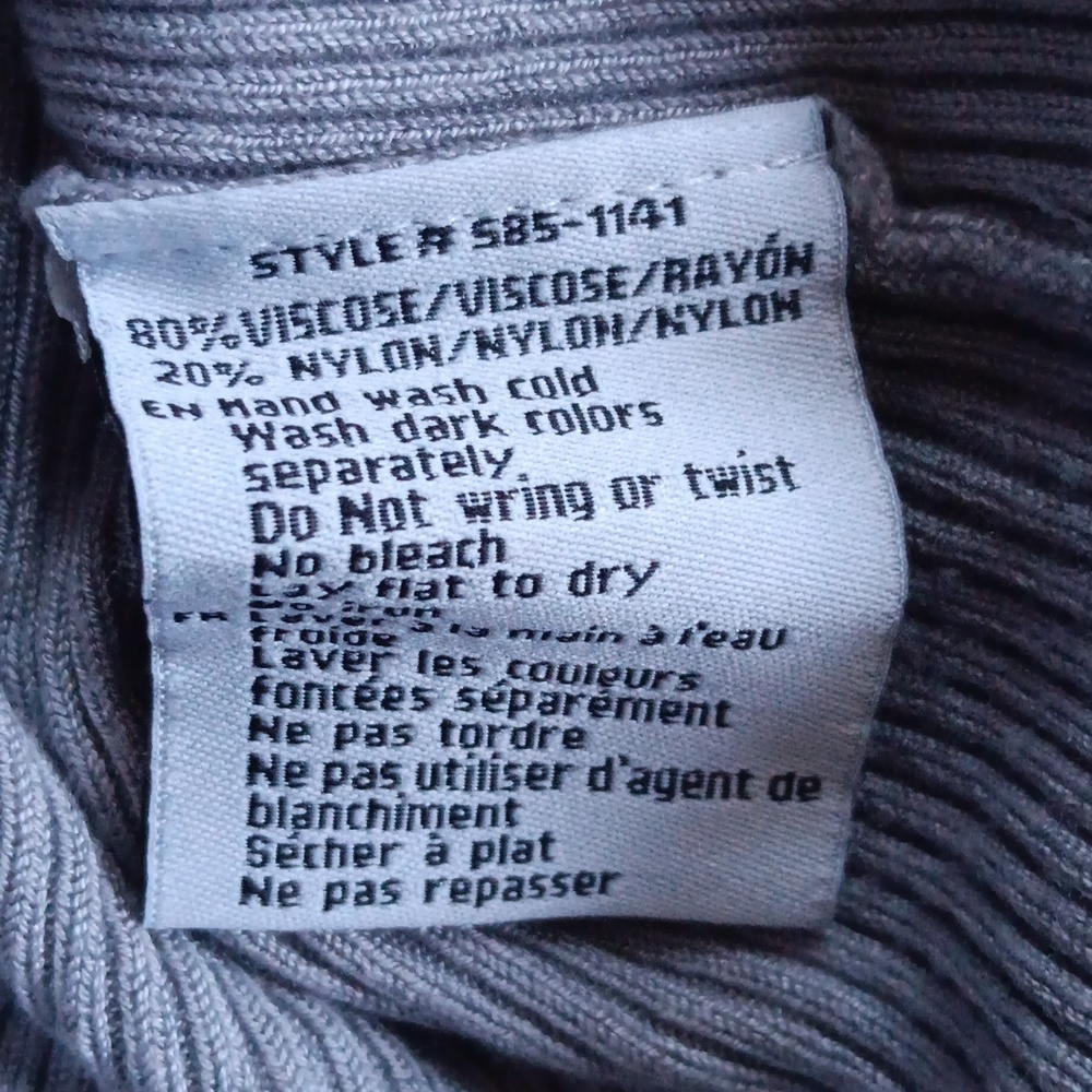 Ribbed turtleneck - Picture 6 of 7